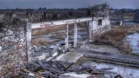 March 2012 - 8th-Line-Farm90.jpg