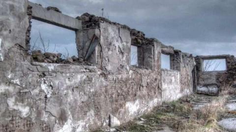 March 2012 - 8th-Line-Farm91.jpg