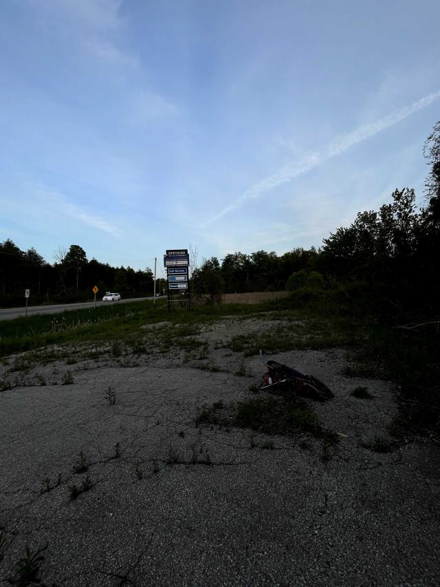 stinkytown gas station - IMG_1724.jpg