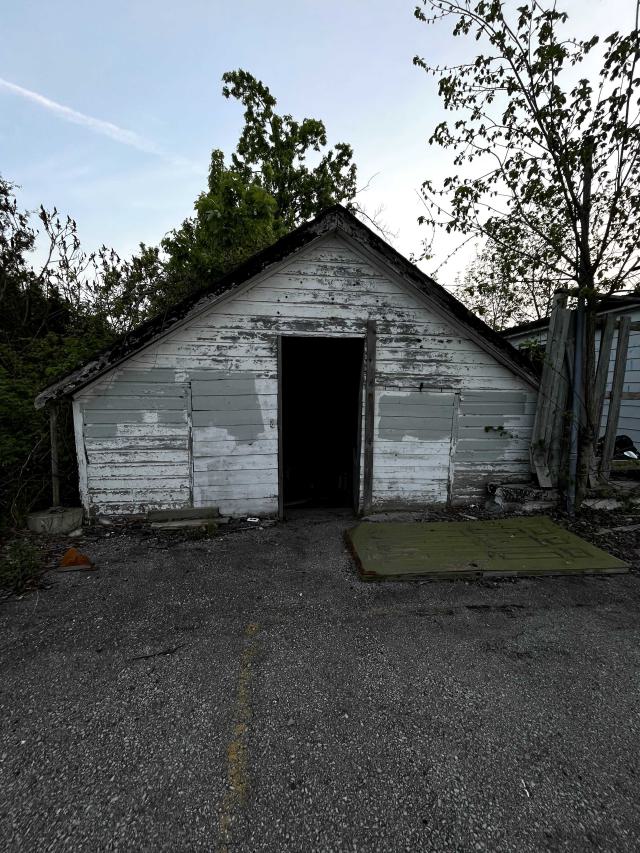 stinkytown gas station - IMG_1722.jpg