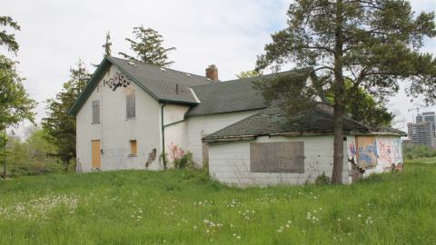 Boarded Old Farm House - IMG_7960.JPG