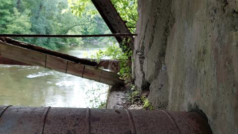 Under the bridge north #10