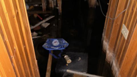 Abandoned house and farmhouse - IMG_2492.jpeg