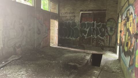 An Empty Room - IMG_2665.jpeg