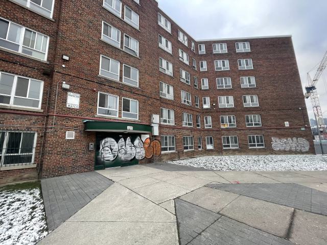 Abandoned apartment complex - IMG_3717.jpeg