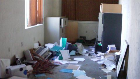 Taking Trespassing Lessons w/Finz519 - September 2012 - HPIM0688.JPG