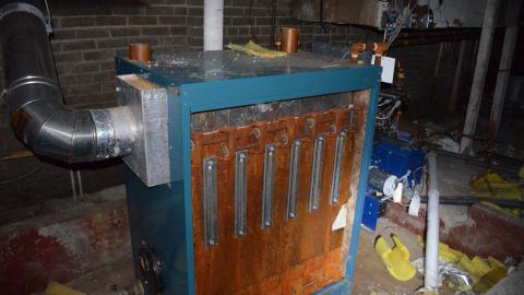 Trull Squatter's Home - DSC_0385.JPG