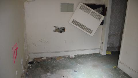 Trull Squatter's Home - DSC_0389.JPG