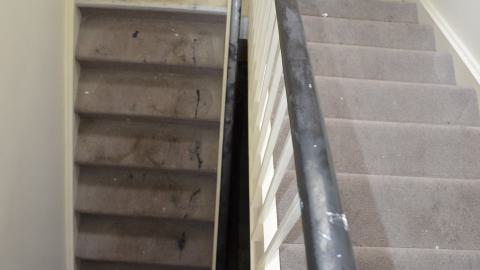 Half-vandalized, half-demolished - DSC_0525.JPG