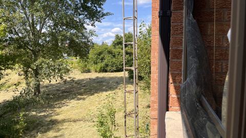 Exterior - IMG_9859.jpg