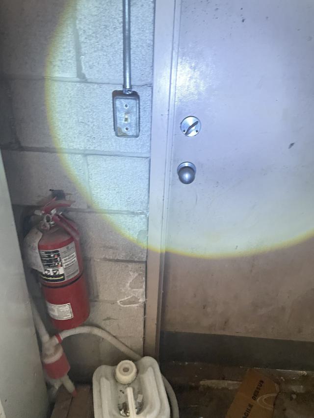 Esso no more photo 5