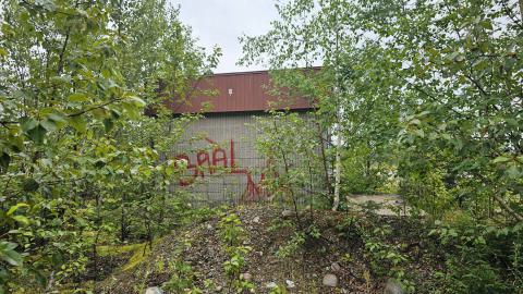 Devil's got a Shrine Down the 109 - Eeyou Istchee Baie-James, Quebec