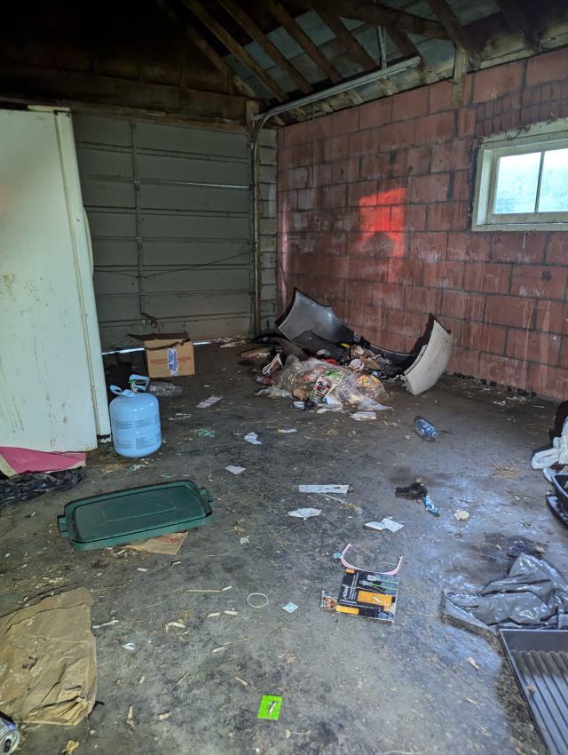 Generic Suburban Bungalow #22 - PXL_20240728_002336377.jpg