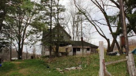 Farm on GR 13 - Farm-on-GR-1359.jpg