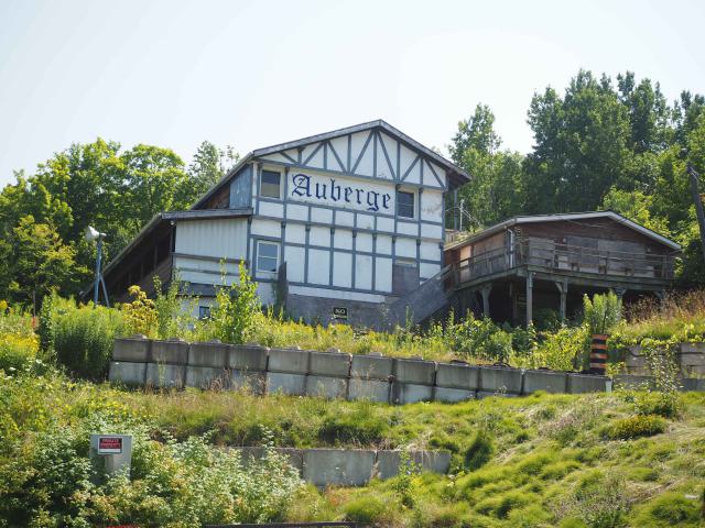 Auberge motel - P1010138.jpg