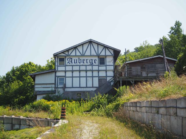 Auberge motel - P1010124.jpg