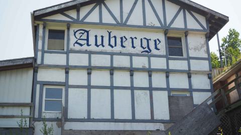 Auberge motel - P1010116.jpg