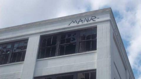 03/25/2012 - 100_1052.jpg