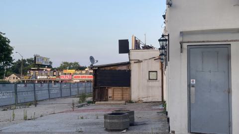 Whos Messing With Us? - IMG_4150.jpeg