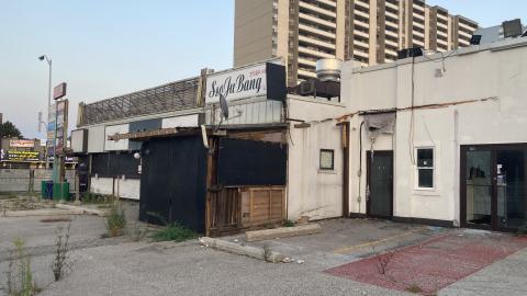 Whos Messing With Us? - IMG_4153.jpeg