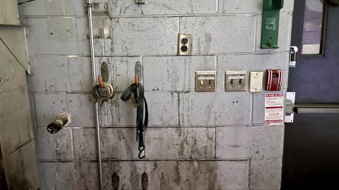 Shadows & Lighting - IMG_7645.jpg