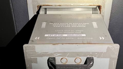 Shadows & Lighting - IMG_7591.jpg