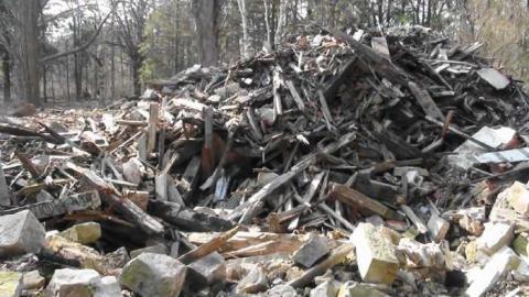 377 shaver Road - DSC04424.jpg