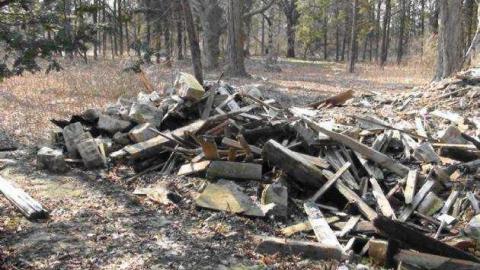 377 shaver Road - DSC04426.jpg