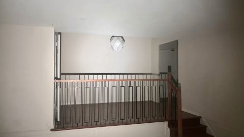 7 Floors to Explore - IMG_8003.jpg