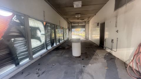 Abandoned gas station - IMG_6838.jpeg