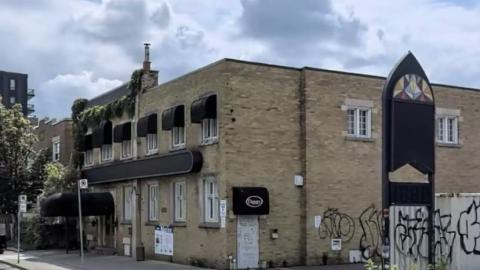 Dead Men Walking - 09626B99-806A-4382-B042-6C44791D71DC.jpeg