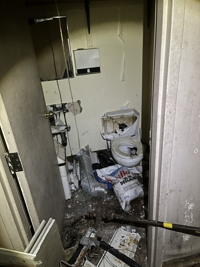 Toilet