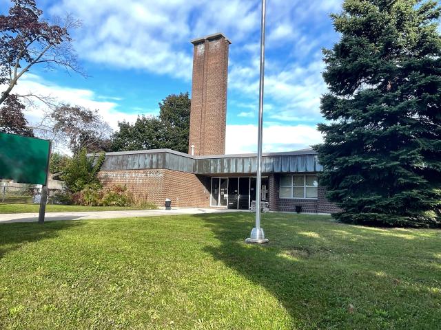 Abandoned school - IMG_7022.jpeg