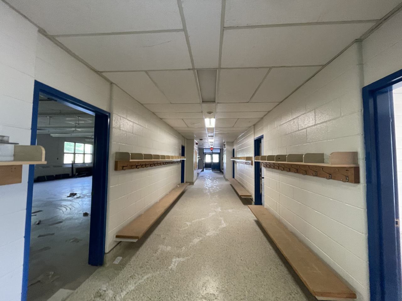 Abandoned school - IMG_7020.jpeg