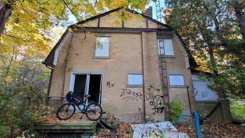 Oct 2024, A Proper Album - 20241016_181009.jpg