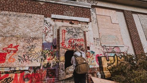 Accessible but stinky (and dark) - IMG_6557.jpeg