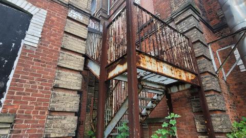 Century Manor Exteriors - 20240929_100949.jpg