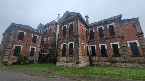 Century Manor Exteriors - 20240929_100628.jpg