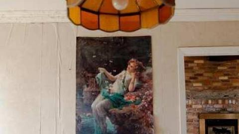 horsin around - Next-door-to-Greenbelt-House19.jpg