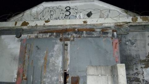 No Nukes Needed Now - P1020293.JPG