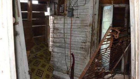 clutterd home - Farm-House52.jpg