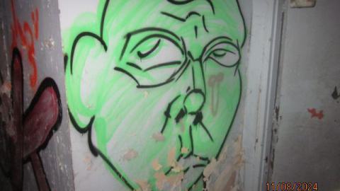 Abandoned Office Building - IMG_0638.JPG