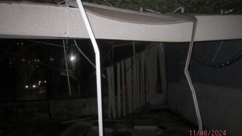 Abandoned Office Building - IMG_0642.JPG