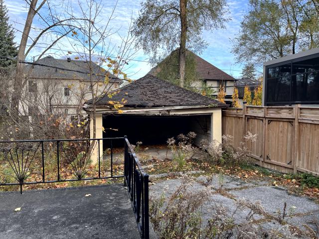 Gardiner's Tudor photo 3