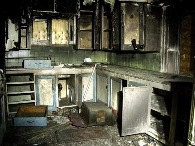 Black and White on Steeles photo 3