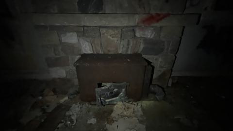 warden and hwy 7 house photo 3