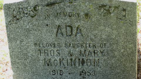 Seguin Falls Cemetery - IMG_0204.JPG