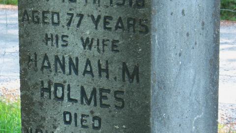 St. John's Anglican Cemetery - IMG_0213.JPG