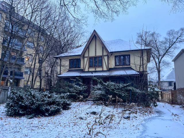 Gardiner's Tudor - Toronto, Ontario