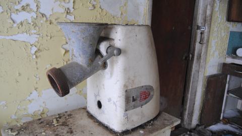 Meat Grinder - February 2014 - 11.JPG